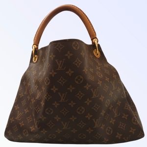 Louis Vuitton "Artsy MM"